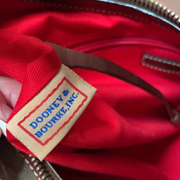 Dooney & bourke green purse with brown leather trim - Picture 9 of 16